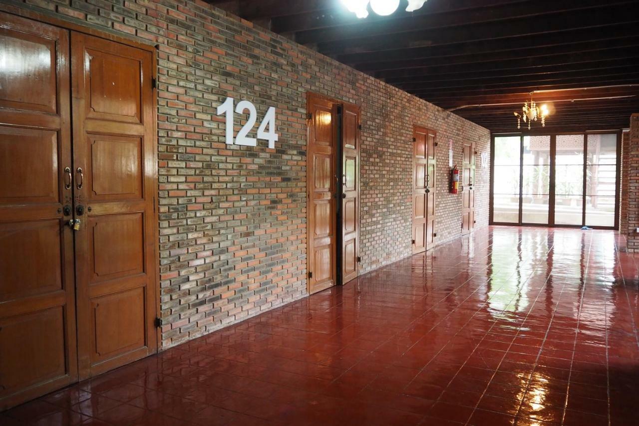 Insight Hostel Chiang Mai Exterior foto